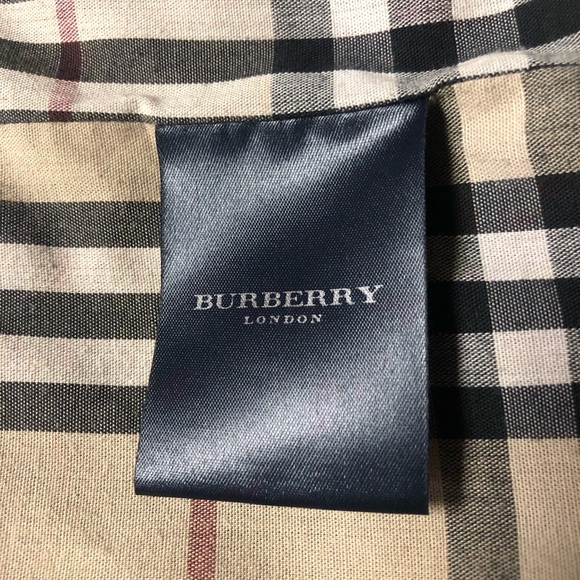 BURBERRY TRENCH COAT - SIZE 10 🎉HOST PICK🎉 10/07/24 - Picture 8 of 15